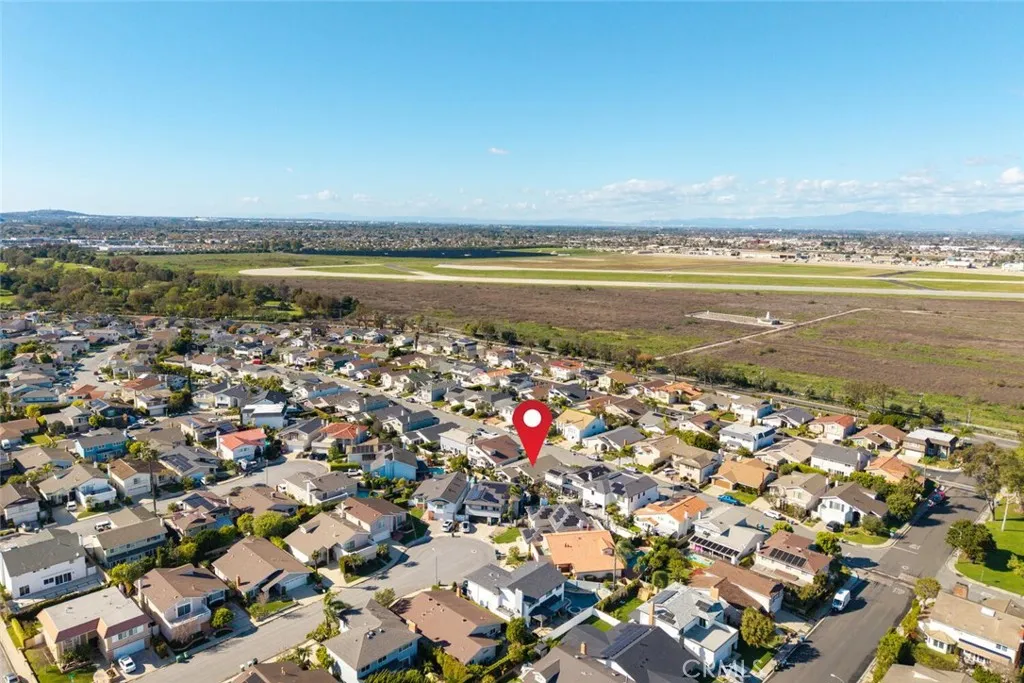 4424 Hazelnut Avenue, Seal Beach, California 90740 home-pic-71