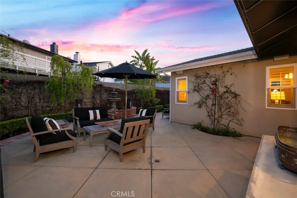 4424 Hazelnut Avenue, Seal Beach, California 90740 home-pic-56