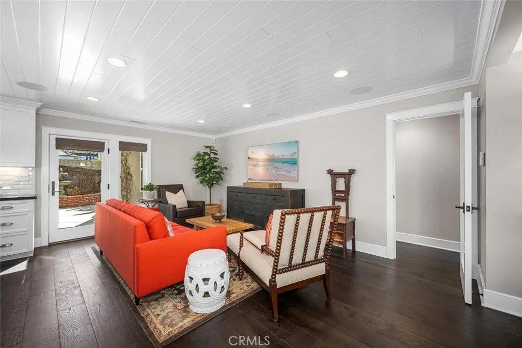 4424 Hazelnut Avenue, Seal Beach, California 90740 home-pic-19
