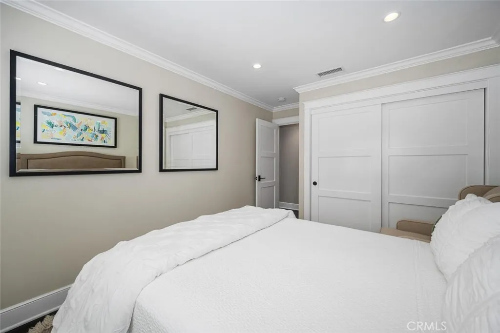 4424 Hazelnut Avenue, Seal Beach, California 90740 home-pic-41
