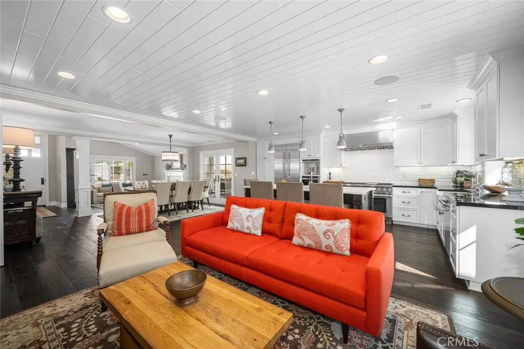 4424 Hazelnut Avenue, Seal Beach, California 90740 home-pic-21