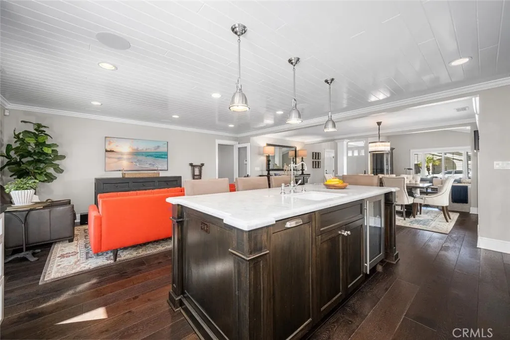 4424 Hazelnut Avenue, Seal Beach, California 90740 home-pic-27