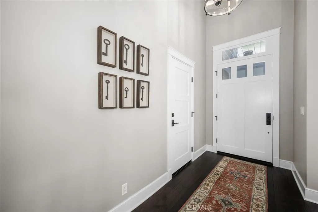 4424 Hazelnut Avenue, Seal Beach, California 90740 home-pic-7