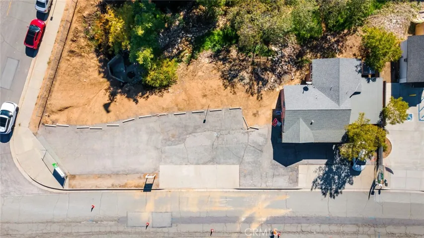 543 W County Line Rd, Calimesa, CA 92320