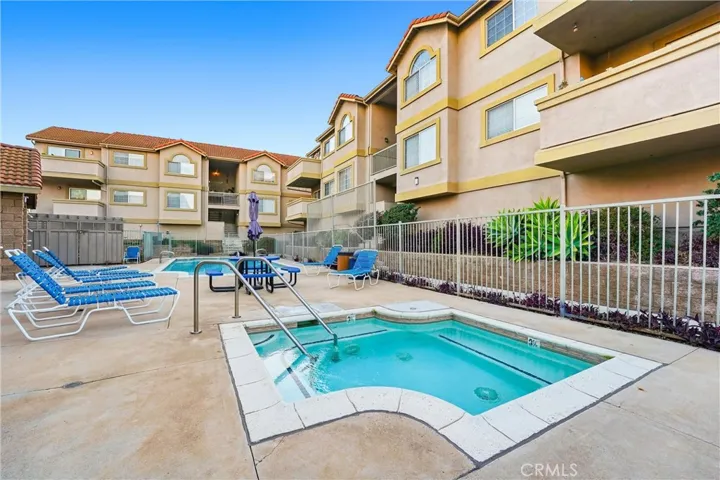 1st HOA Pool