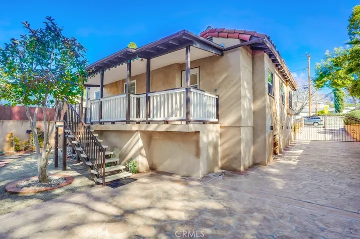 2504 Piedmont Avenue, Montrose, California 91020