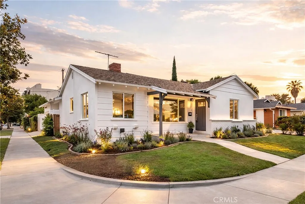 13900 Cantlay Street, Van Nuys, California 91405 home-pic-25