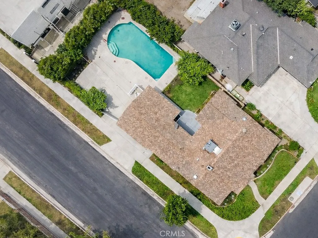13900 Cantlay Street, Van Nuys, California 91405 home-pic-24