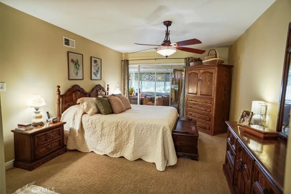 19334 Oak Crossing, Newhall, California 91321 home-pic-11