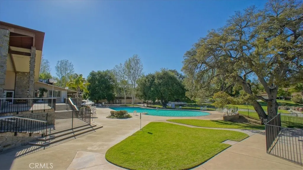 19334 Oak Crossing, Newhall, California 91321 home-pic-24