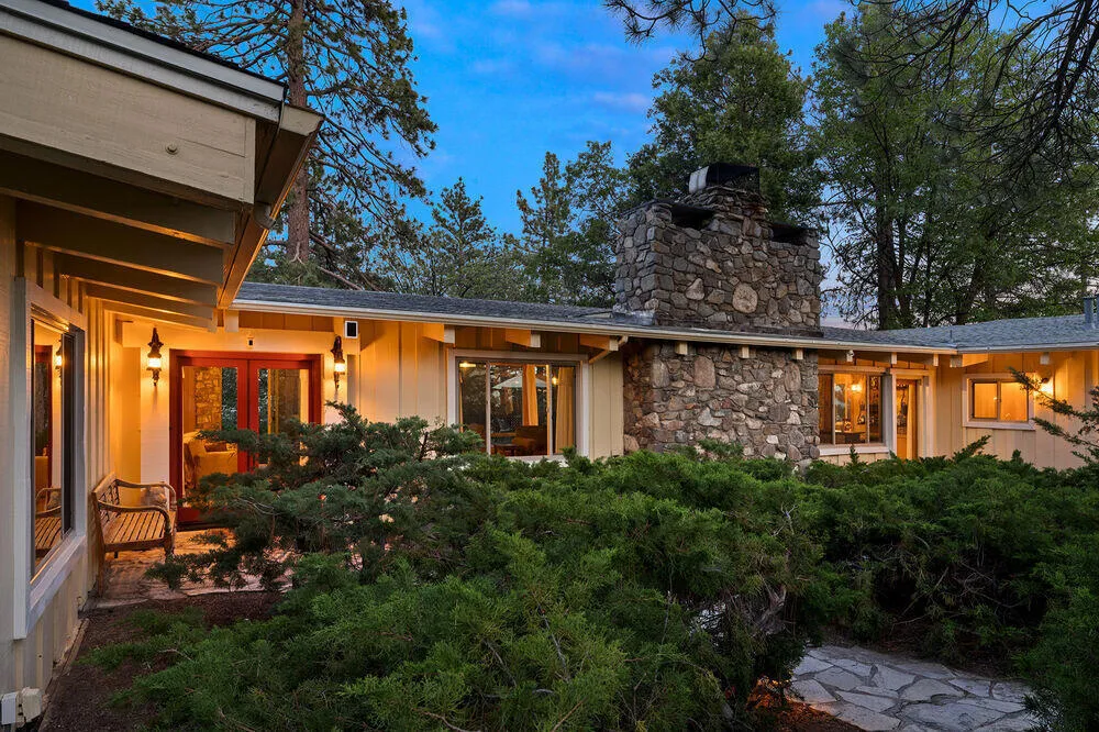 25630 Sunrise Drive, Idyllwild, California 92549 home-pic-1