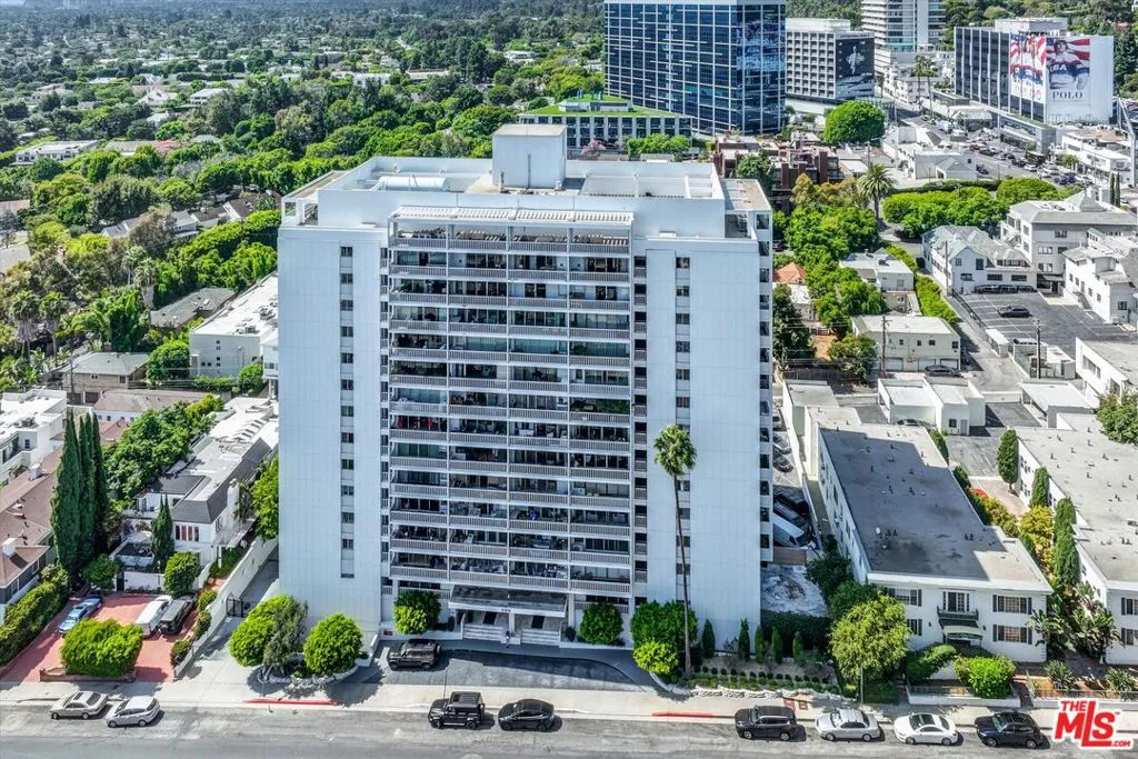 999 N Doheny Drive 312, Los Angeles, California 90069 home-pic-19