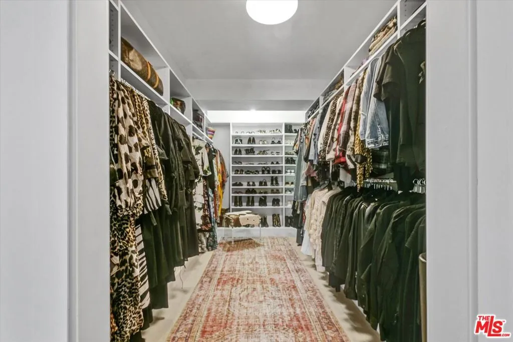 999 N Doheny Drive 312, Los Angeles, California 90069 home-pic-13