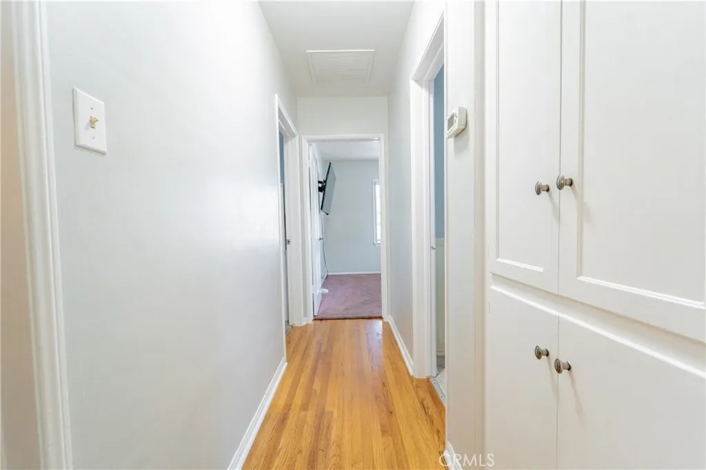 10462 Somerset Boulevard, Bellflower, California 90706 home-pic-20