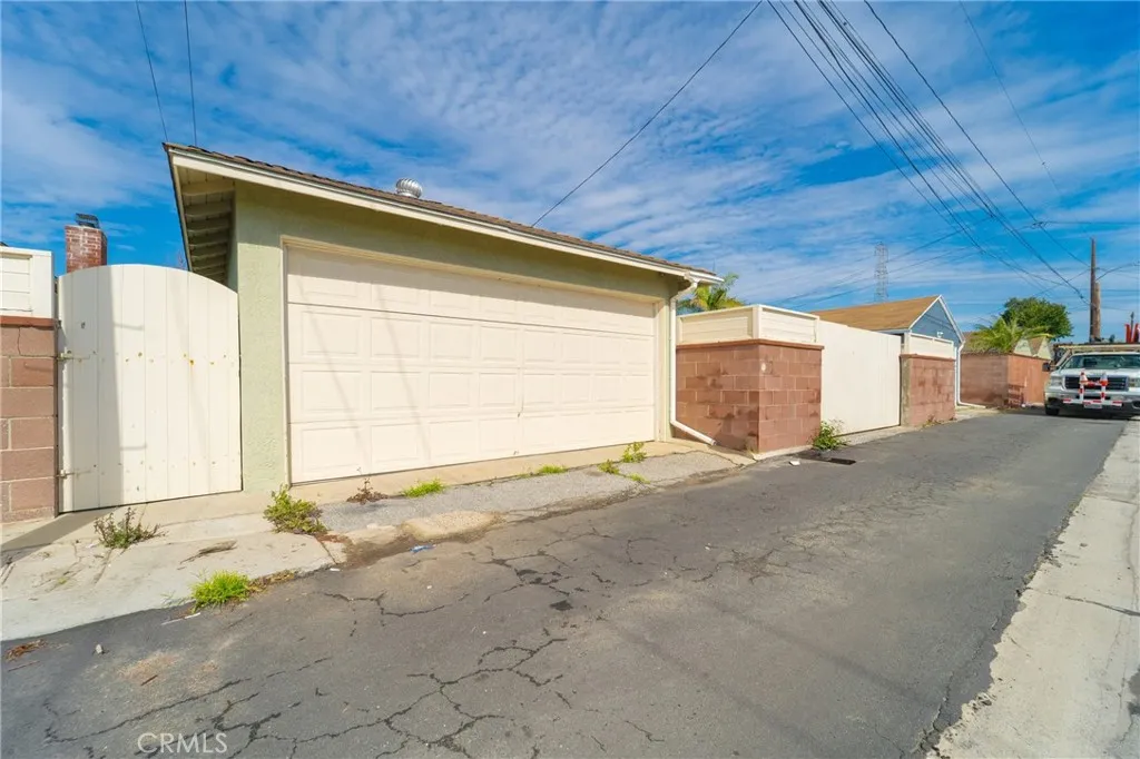 10462 Somerset Boulevard, Bellflower, California 90706 home-pic-33