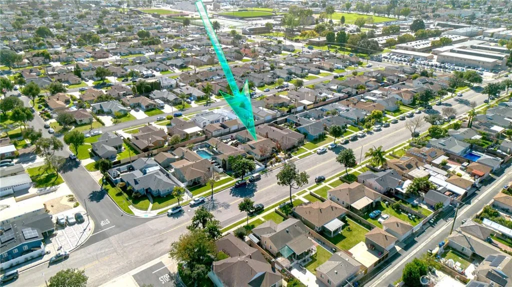 10462 Somerset Boulevard, Bellflower, California 90706 home-pic-37