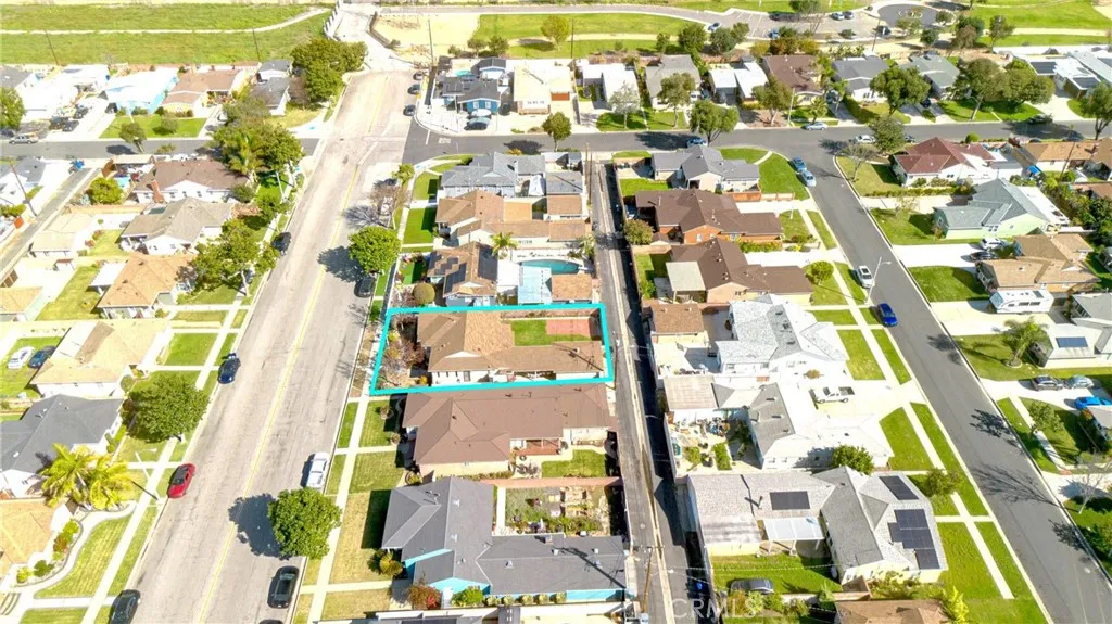 10462 Somerset Boulevard, Bellflower, California 90706 home-pic-36