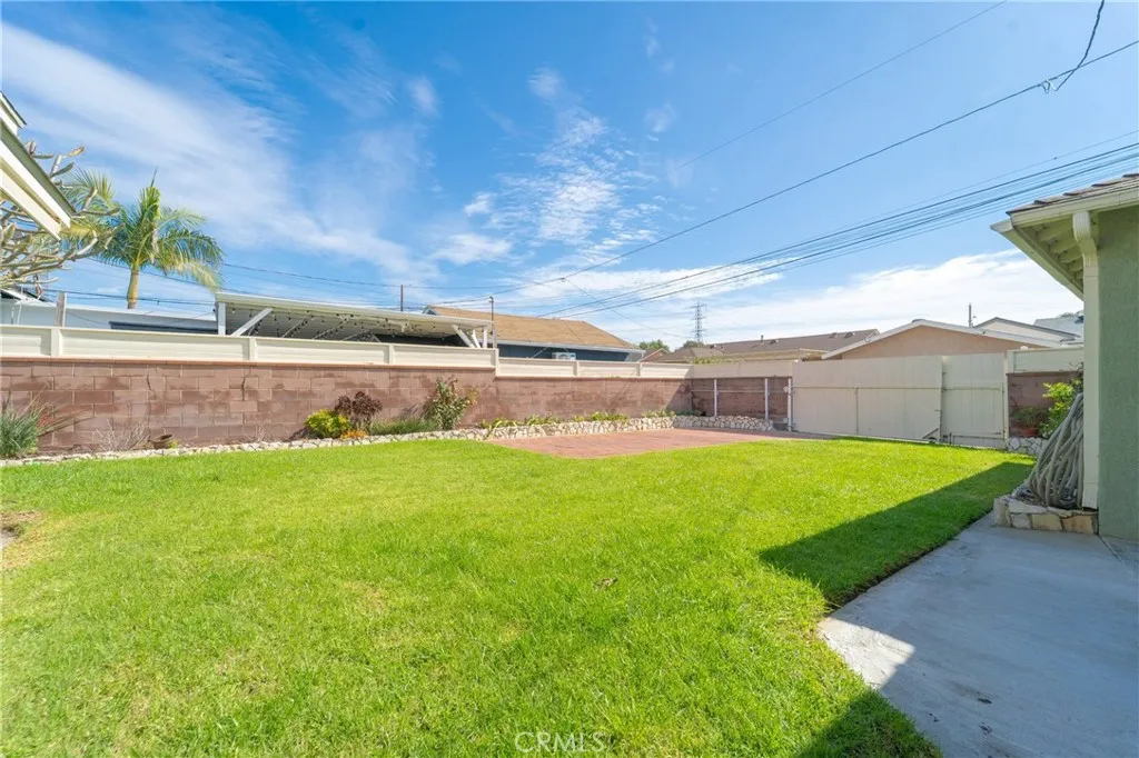 10462 Somerset Boulevard, Bellflower, California 90706 home-pic-29