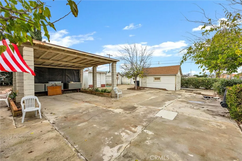 306 W 6th Street, Perris, California 92570 home-pic-27
