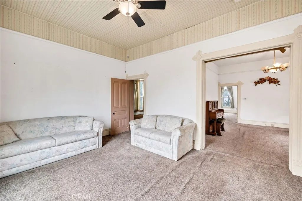 306 W 6th Street, Perris, California 92570 home-pic-22