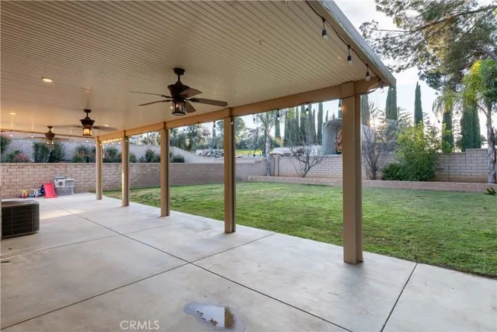 73 Berkshire, Beaumont, California 92223