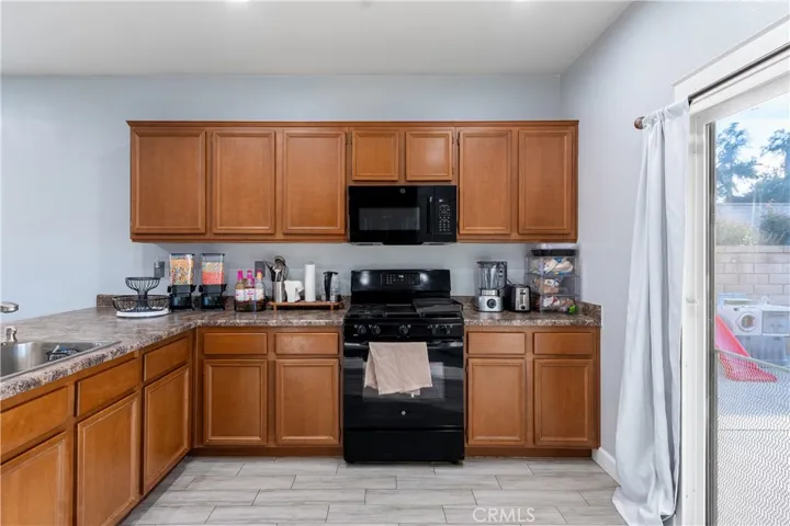 73 Berkshire, Beaumont, California 92223