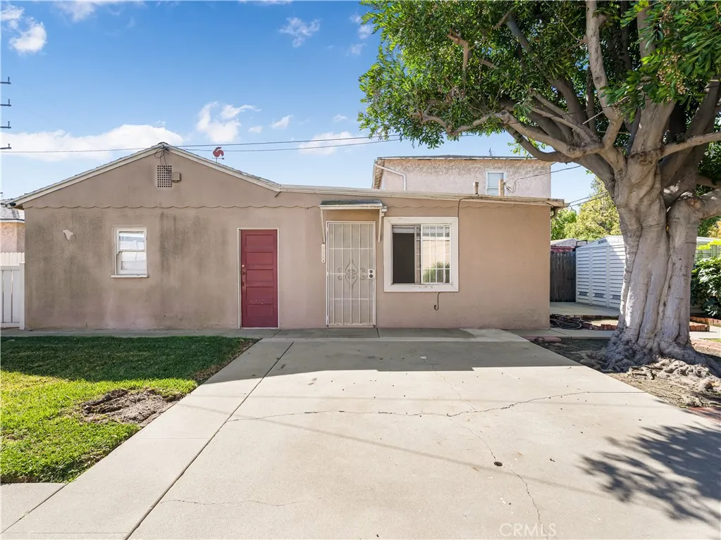 2307 Daisy Avenue, Long Beach, California 90806 home-pic-19