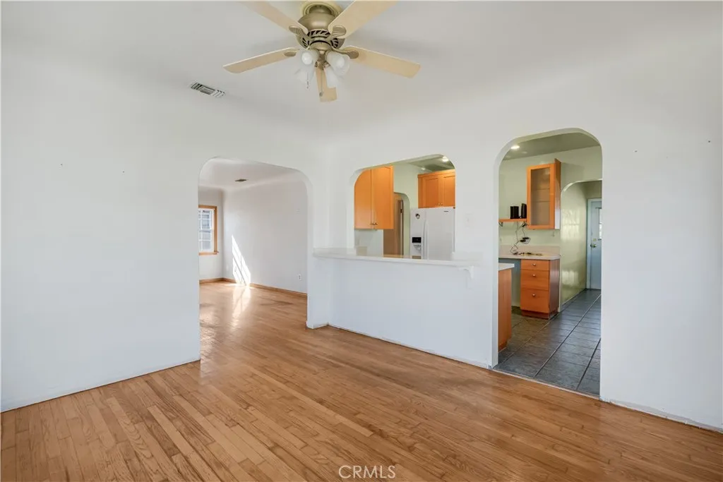 2307 Daisy Avenue, Long Beach, California 90806 home-pic-7