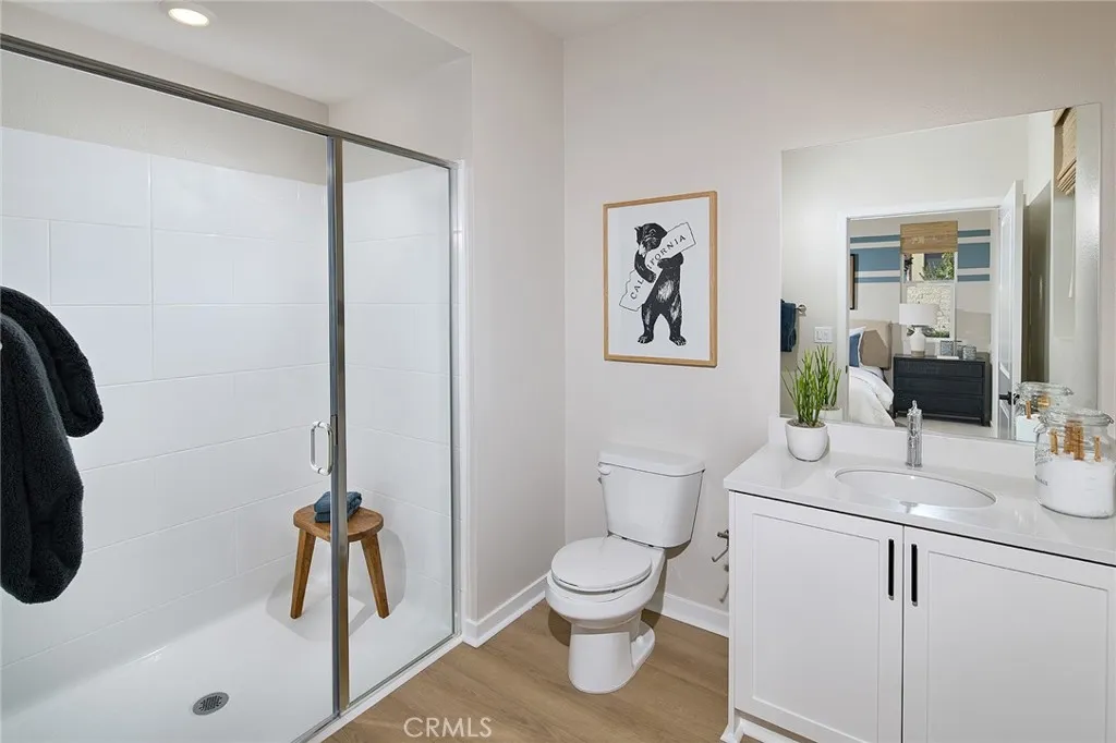 5917 Gramercy Way, Eastvale, California 92880 home-pic-12