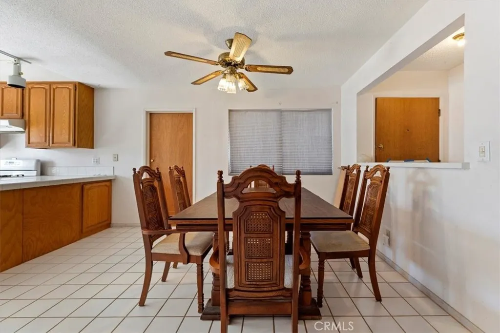 5529 N F, San Bernardino, California 92407 home-pic-17