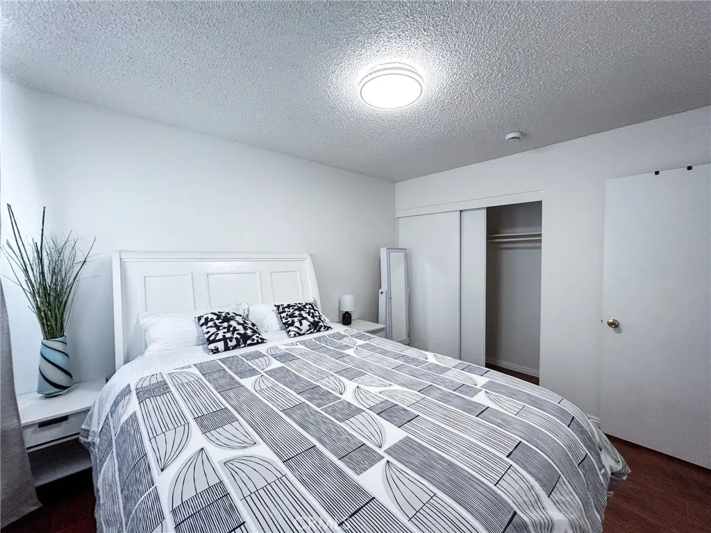 2301 Cravath Court, West Covina, California 91792 home-pic-9