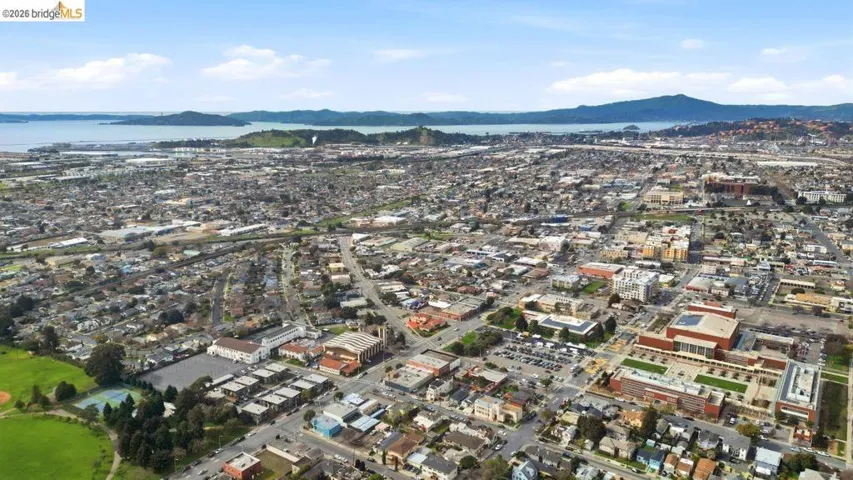 view of urban area with a mountainous background