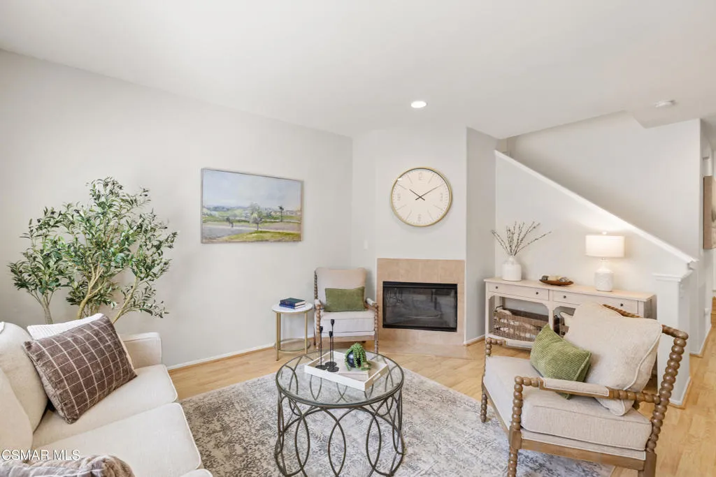 364 Eric Place, Thousand Oaks, California 91362 home-pic-9