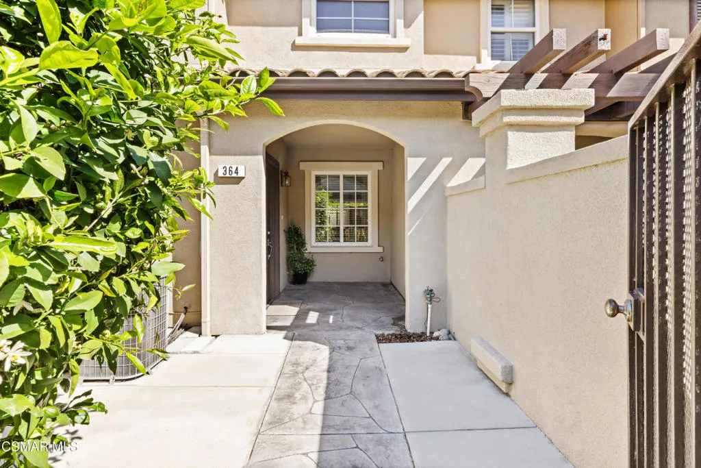 364 Eric Place, Thousand Oaks, California 91362 home-pic-2