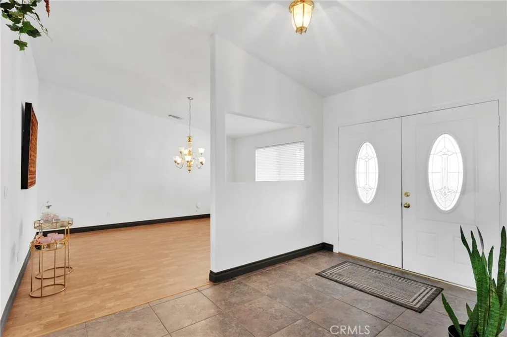 13724 Yuma Road, Apple Valley, California 92307 home-pic-9