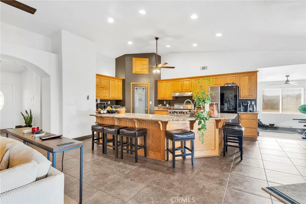 13724 Yuma Road, Apple Valley, California 92307 home-pic-17