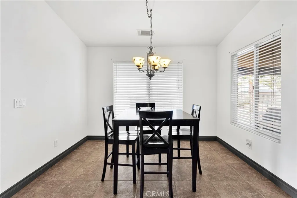 13724 Yuma Road, Apple Valley, California 92307 home-pic-21