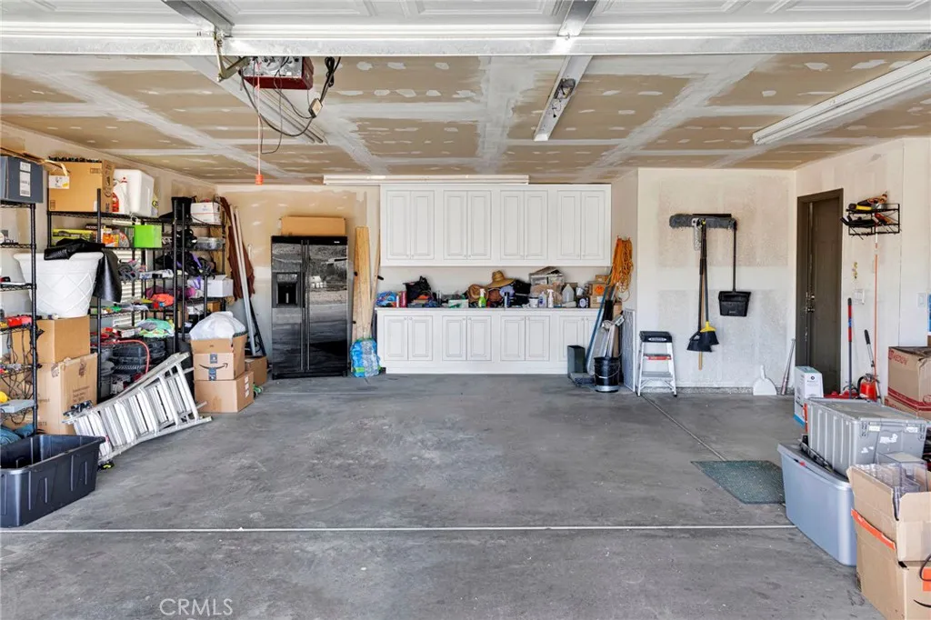 13724 Yuma Road, Apple Valley, California 92307 home-pic-51