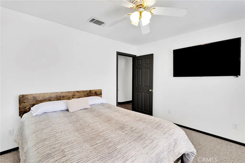 13724 Yuma Road, Apple Valley, California 92307 home-pic-34