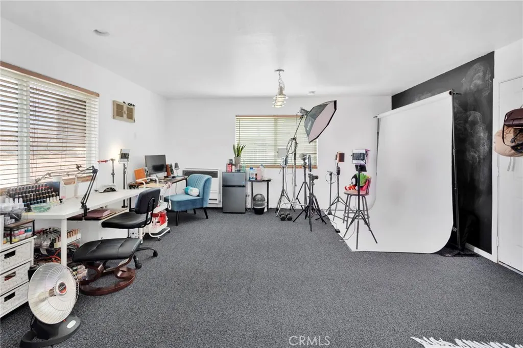 13724 Yuma Road, Apple Valley, California 92307 home-pic-69
