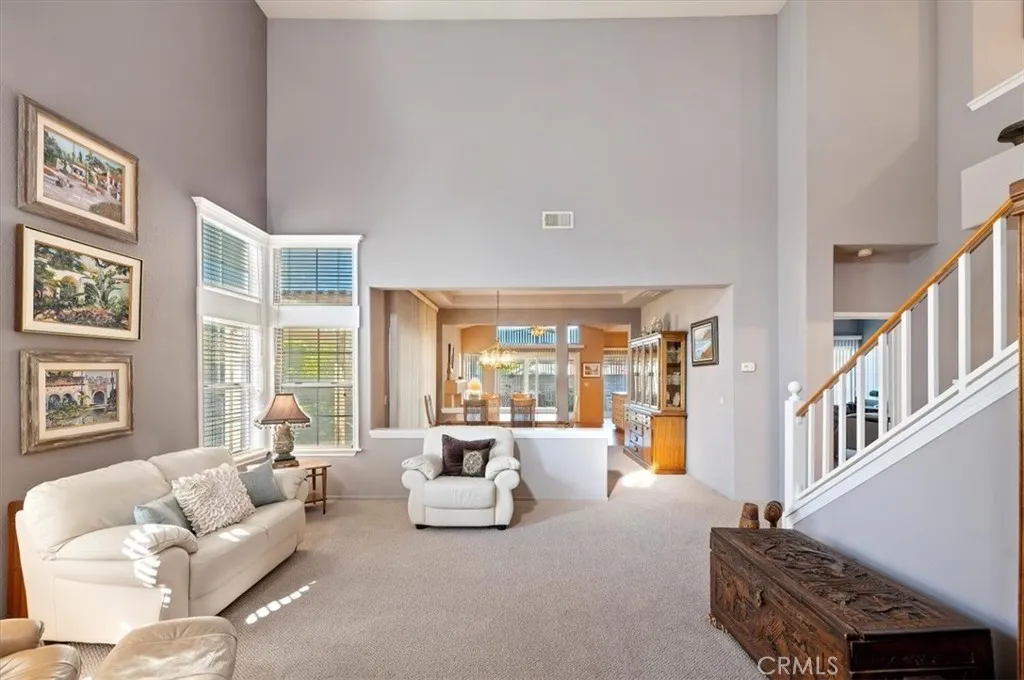 40495 Via Malagas, Murrieta, California 92562 home-pic-7