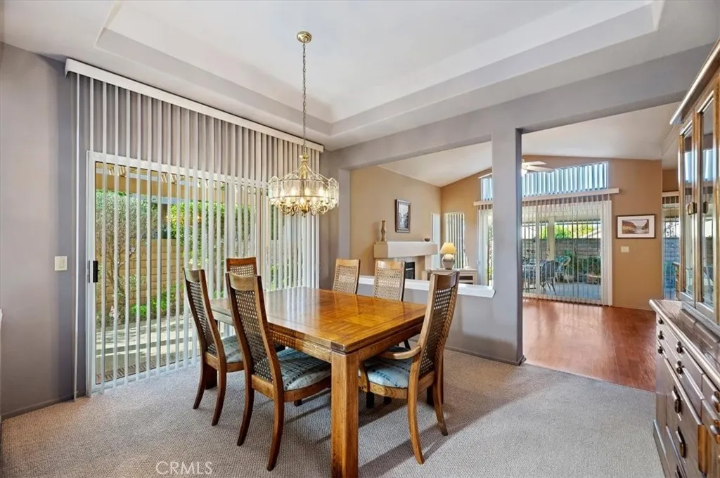 40495 Via Malagas, Murrieta, California 92562 home-pic-8