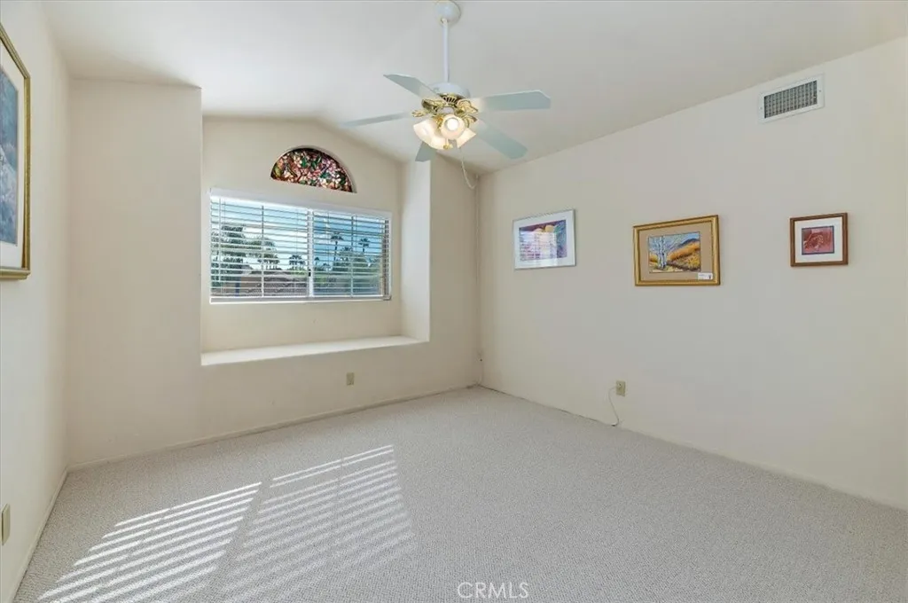 40495 Via Malagas, Murrieta, California 92562 home-pic-25
