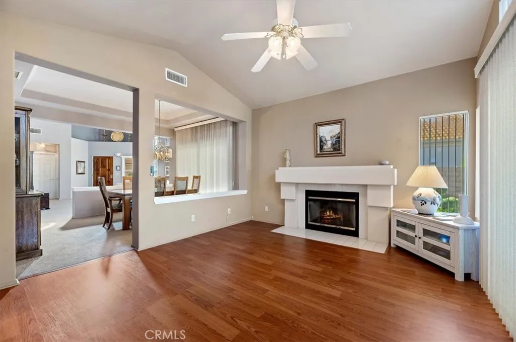40495 Via Malagas, Murrieta, California 92562 home-pic-15