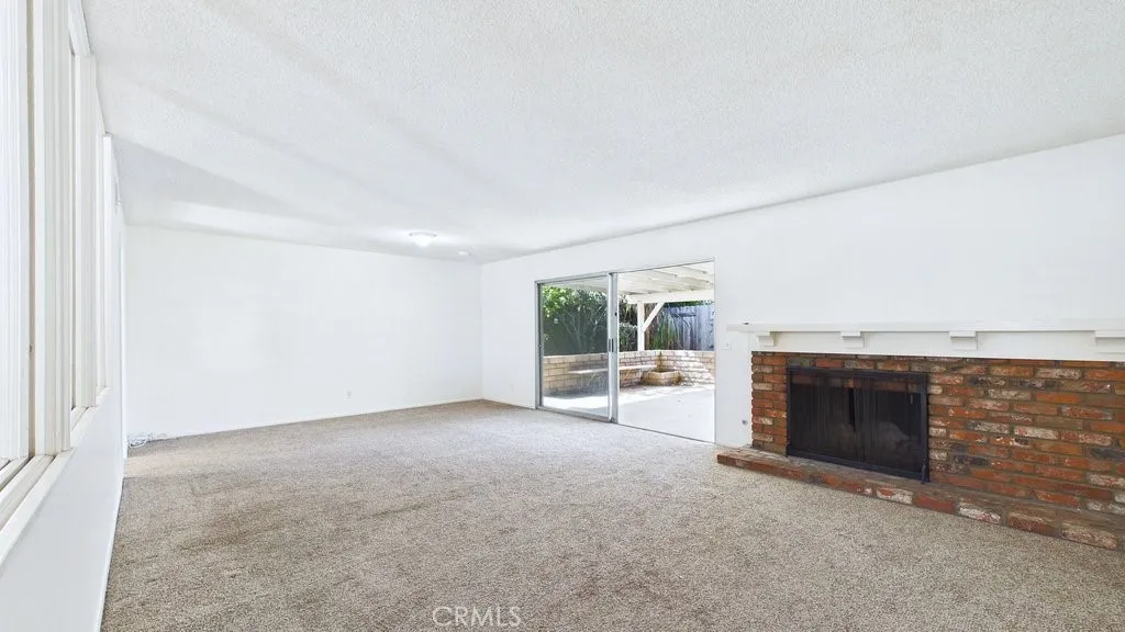 1727 Loma, Camarillo, California 93010 home-pic-6