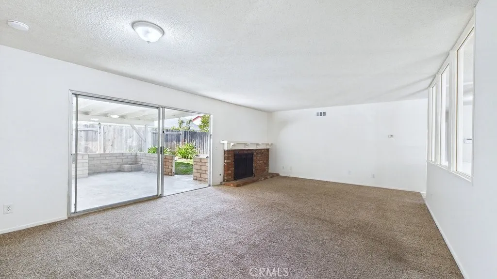 1727 Loma, Camarillo, California 93010 home-pic-8