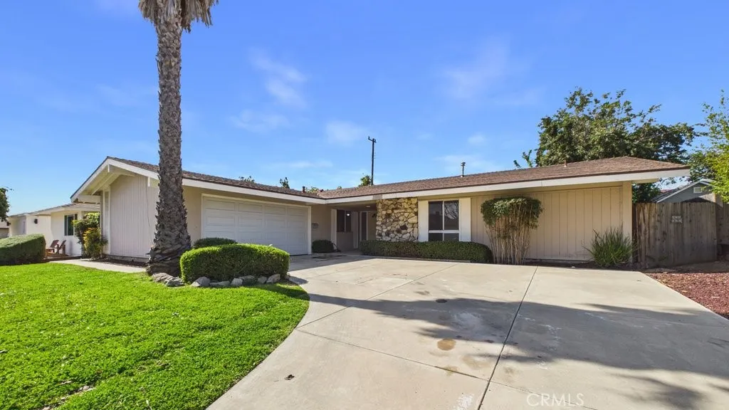 1727 Loma, Camarillo, California 93010 home-pic-2