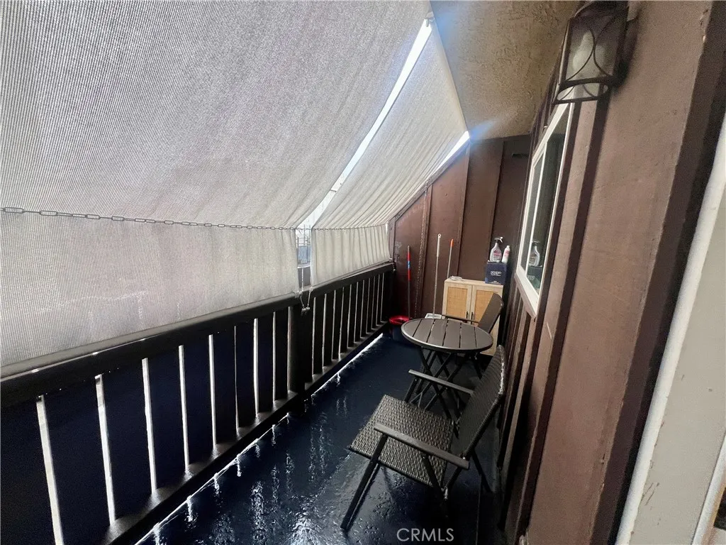 7301 Lennox, Van Nuys, California 91405 home-pic-16