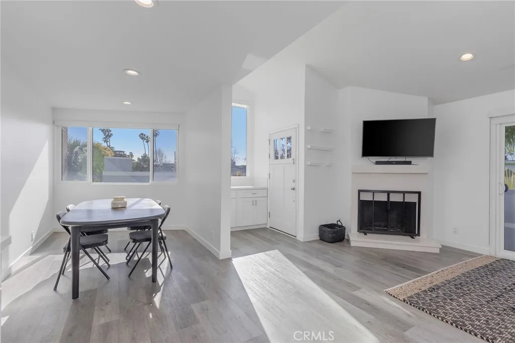 1301 Electric, Seal Beach, California 90740 home-pic-11
