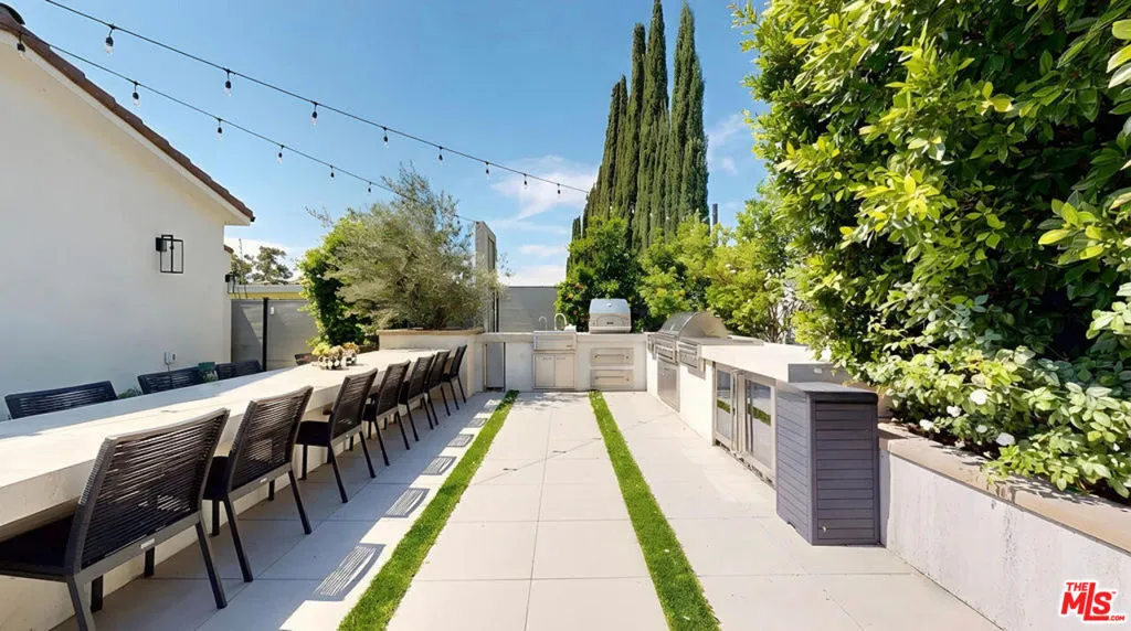 18221 Windsor Drive, Villa Park, California 92861 home-pic-7